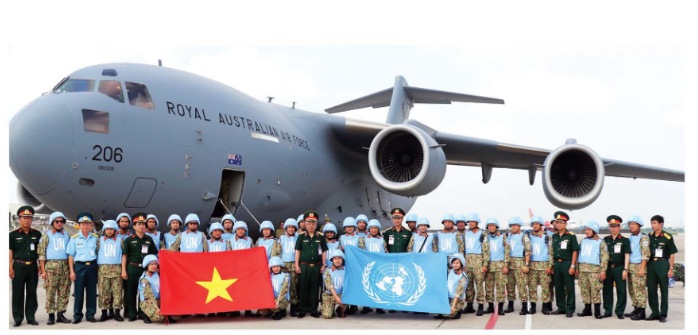 Đoàn sĩ quan Việt Nam tham gia Lực lượng gìn giữ hòa bình Liên hợp quốc trong lễ xuất quân lên đường làm nhiệm vụ tại Nam Xu-đăng (2021)