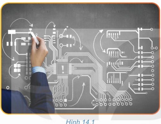 Kĩ sư đang thiết kế mạch điện tử