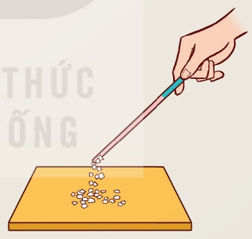 Bố trí thí nghiệm nhiễm điện do cọ xát