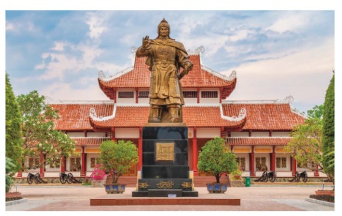 Tượng Quang Trung ở Bảo tàng Quang Trung