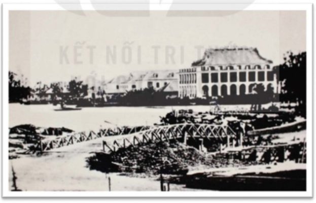 Bến Nhà Rồng (Thành phố Hồ Chí Minh) đầu thế kỉ XX – nơi Nguyễn Tất Thành ra đi tìm đường cứu nước