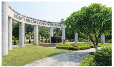 Khu lăng mộ Nguyễn Thái Học và các liệt sĩ trong khởi nghĩa Yên Bái (phường Yên Bái, tỉnh Lào Cai)