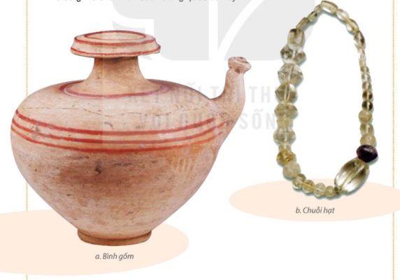 Một số hiện vật khai quật được ở vùng đất Nam Bộ, thuộc văn hoá Óc Eo (thế kỉ I – VII) – bình gốm và chuỗi hạt