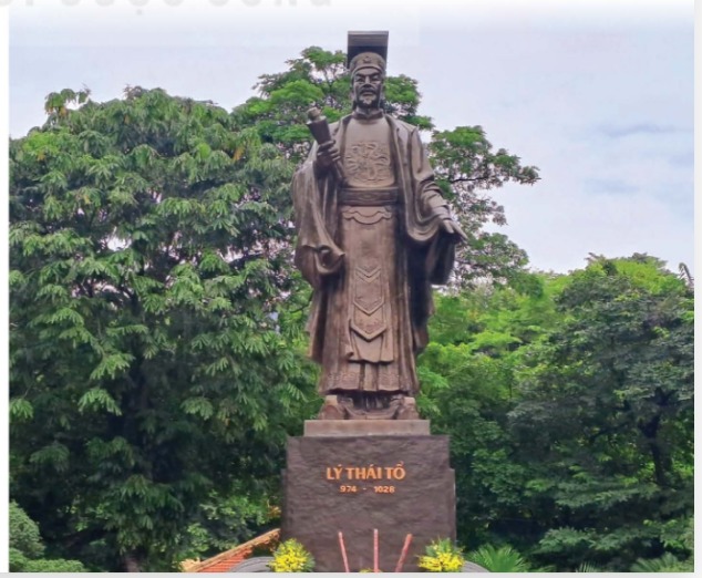 Tượng đài vua Lý Thái Tổ (thành phố Hà Nội)