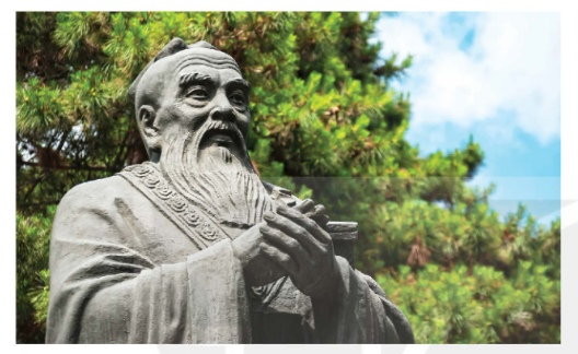 Tượng Khổng Tử – người đặt nền móng cho sự hình thành Nho giáo